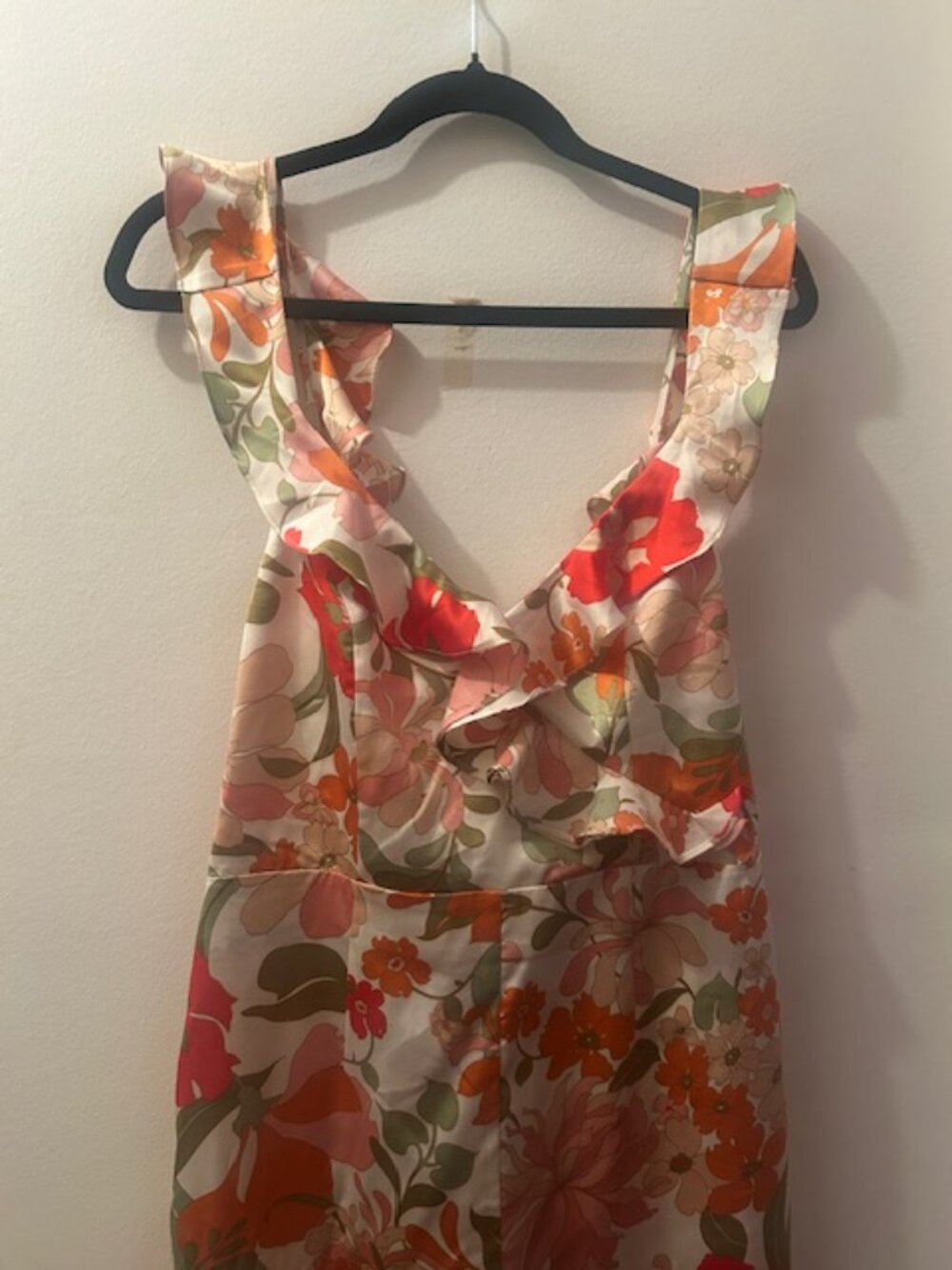 Anthropologie Elliatt Heliconia Bold Floral Flowing Ruffle Low Back Jumpsuit NWT - Picture 8 of 16